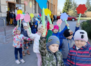 Dzień Kolorowej Skarpetki i powitanie Pani Wiosny - gr IV