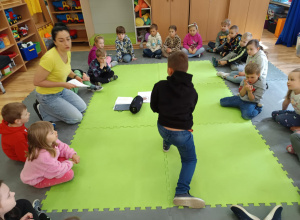 Zajęcia językowe w ramach projektu ,,AKADEMIA KOMPETENCJI - WSPARCIE EDUKACJI PRZEDSZKOLNEJ W GMINIE ŁASK"- grupa V