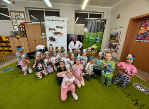 Życiodajne pszczoły- spotkanie z pszczelarzem w grupie III