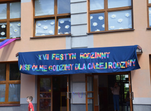 Wspomnienia pełne emocji- występy dzieci podczas FESTYNU RODZINNEGO (FILM)