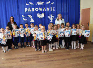 Uroczystość Pasowania na Starszaka grupa IV