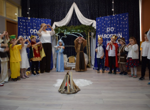 "Od storzenia świata do narodzin Pana" - jasełka w grupie III z udziałem Rodziców