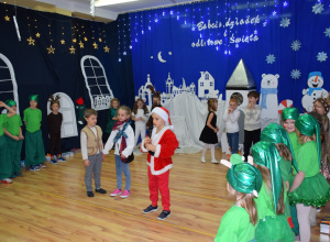 "Babcia, Dziadek i odlotowe Święta" - uroczystość oraz warsztaty w grupie VI z udziałem Rodziców, Babć i Dziadków