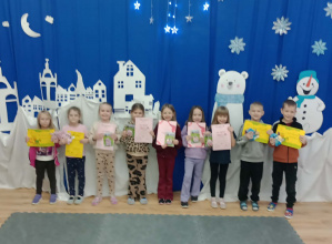 DYPLOMY ZA UDZIAŁ W KONKURASACH GRUPA VI