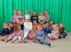 Nela z grupy I obchodzi urodziny!