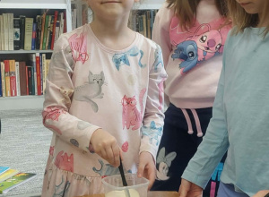 Warsztaty ,,Tropem Dinozaurów" Grupa VI