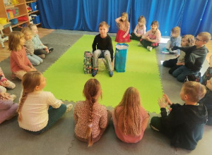 Świętujemy urodzinki Nikodema- Grupa VI.