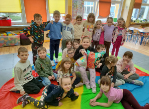 Świętujemy urodzinki Marysi- grupa VI