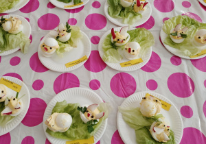 przystrojone jajka