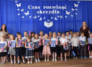 „Czas rozwinąć skrzydła” – uroczyste pożegnanie Absolwentów Przedszkola - grupa IV (film+foto)