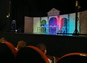 "Moc serca -siła żywiołów"- spektakl teatralny w ŁDK gr. II