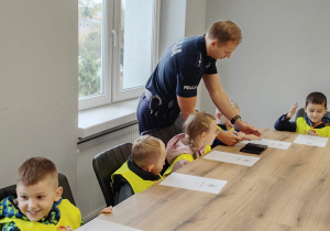 Dzieci na policji