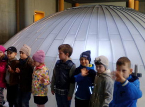 Wycieczka do planetarium gr. V i VI